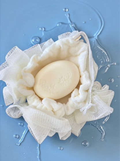 Lay-Flat Loofah with Soap Lock Drawstring